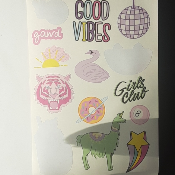 Sticker book - Picture 5 of 8